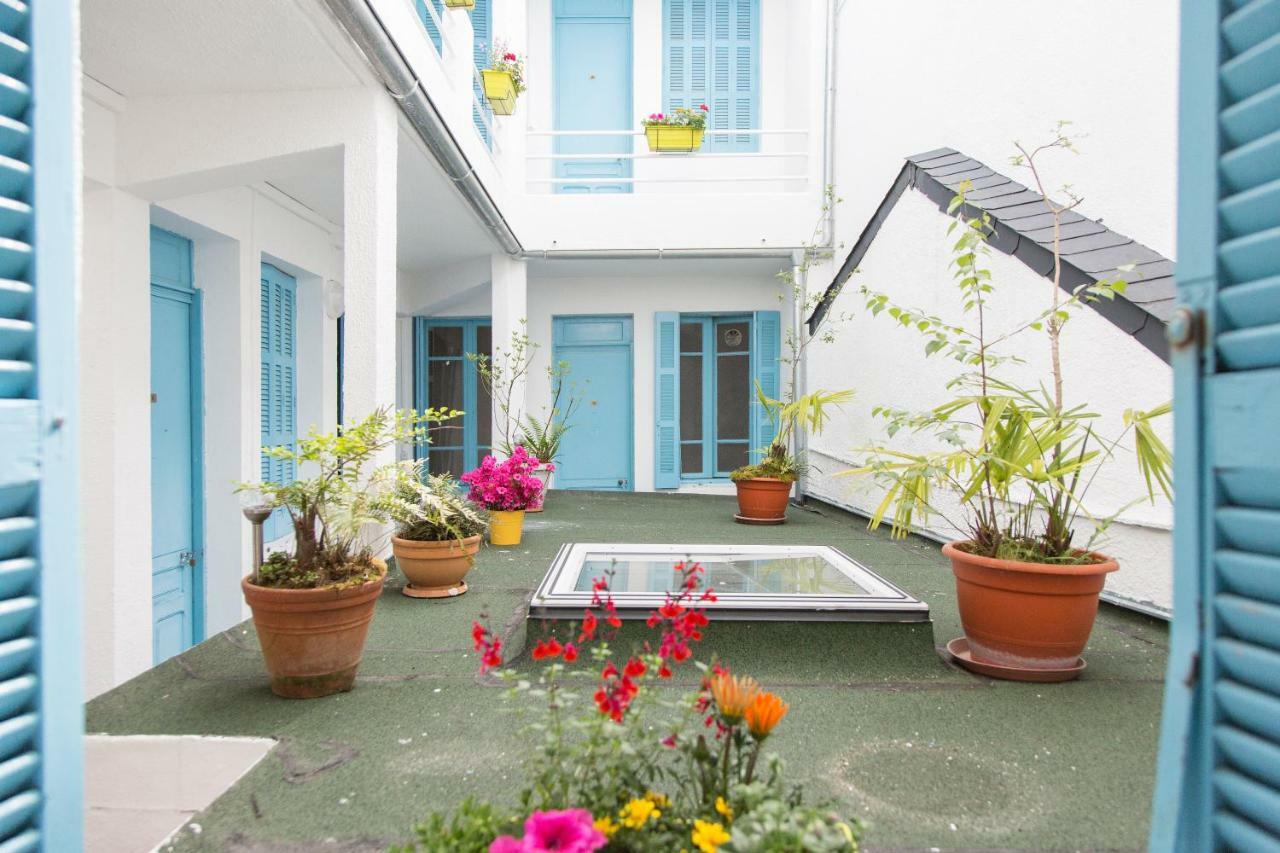 Le Pavillon Bleu Lourdes Exterior foto